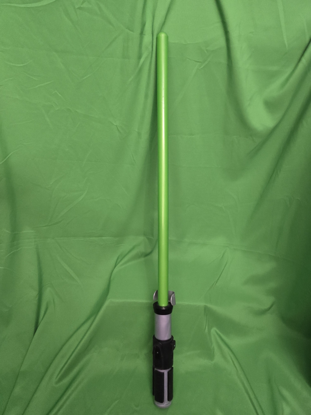 2014 Disney Store Star Wars Yoda Green Lightsaber Light Sound Tested Working